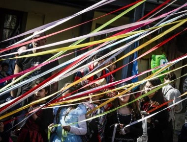 Τα έθιμα της Καθαράς Δευτέρας σε όλη την Ελλάδα - Τί γιορτάζουμε; (φωτό, βίντεο)